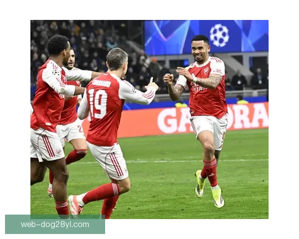 半场阿森纳四球领先热苏斯闪耀 半场阿森纳四球领先热苏斯闪耀